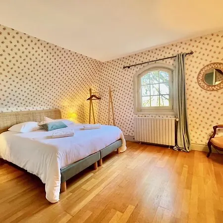 Dependance Du Chateau - 4 - Grande Salle Commune - Bord De Loire Semesterbostad Gennes-Val-de-Loire