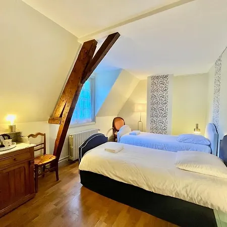 Dependance Du Chateau - 4 - Grande Salle Commune - Bord De Loire Semesterbostad *