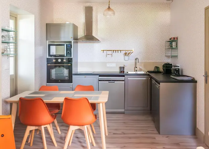 Dépendance Du Château - 4 - Grande Salle Commune - Bord De Loire Gennes-Val-de-Loire